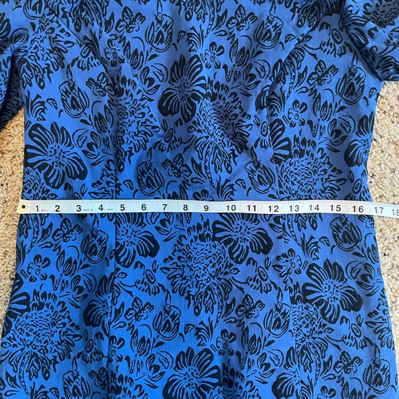 Laundry by Shelli Segal Floral Bell Sleeve Stretch Jacquard Knit Dress 12 - Picture 3 of 9